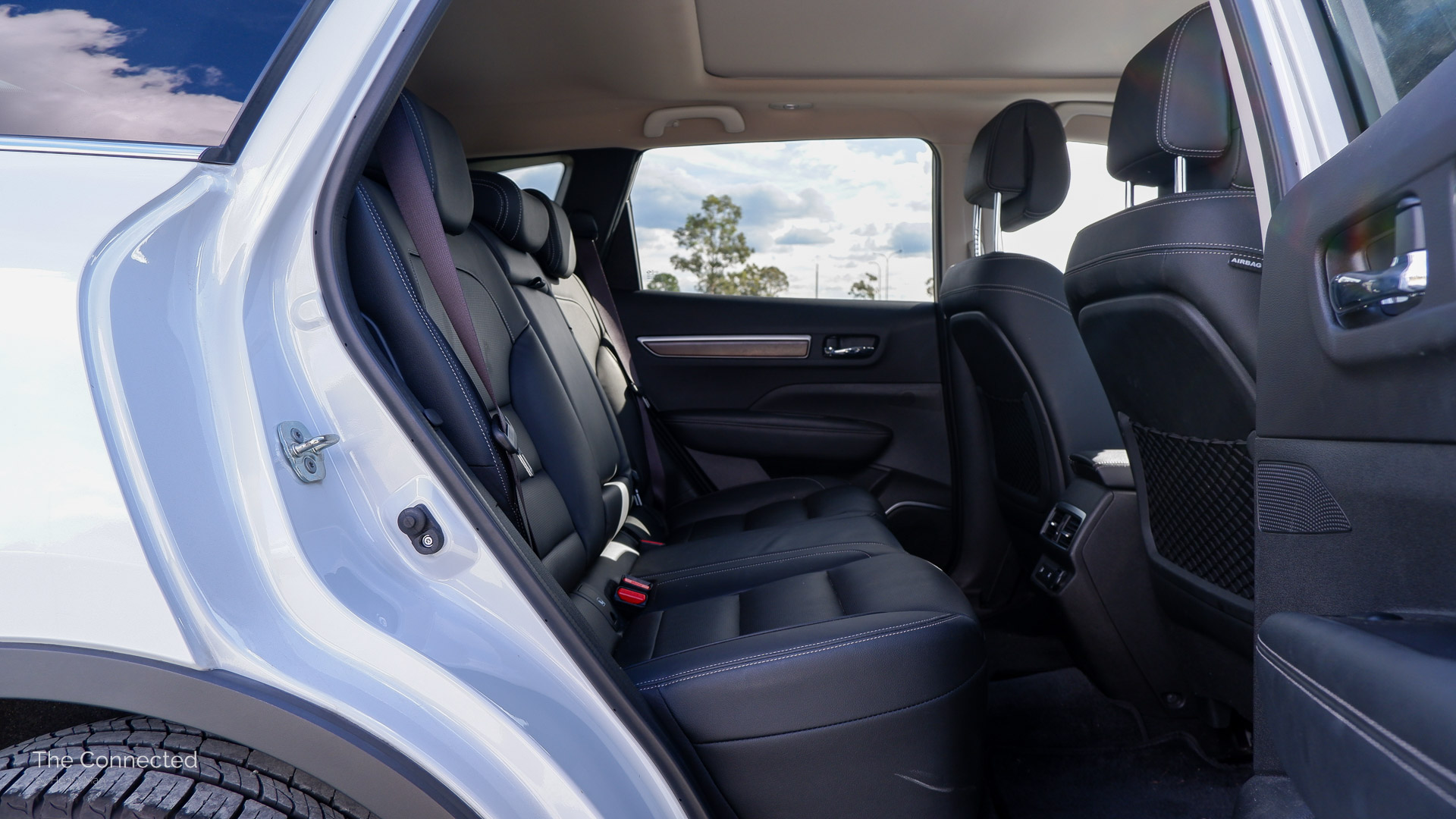 Renault Koleos rear passenger seats