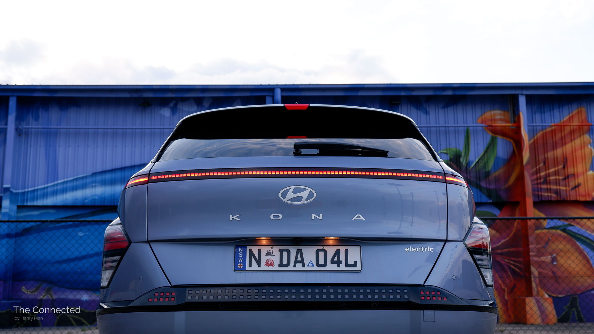 2025 Hyundai Kona Electric Premium rear tailgate and tail-lights
