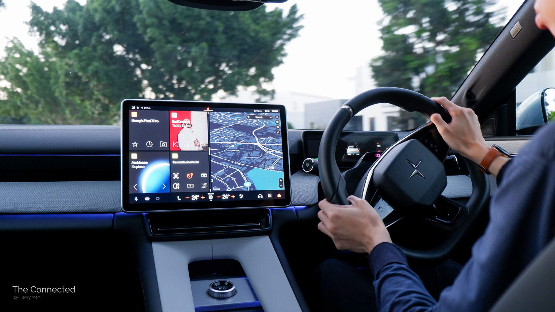 Man driving 2025 Polestar 4 Long Range Single Motor interior view