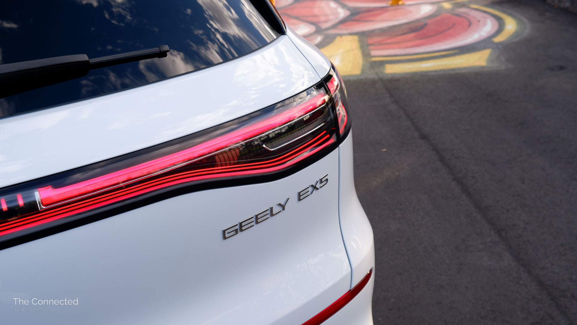 2026 Geely EX5 Inspire rear tail-light and badge