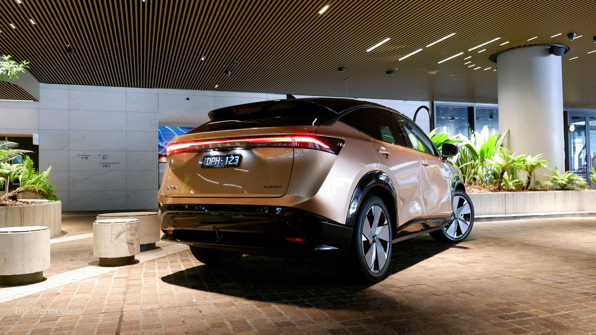 2026 Nissan Ariya Evolve e-4orce rear-quarter view