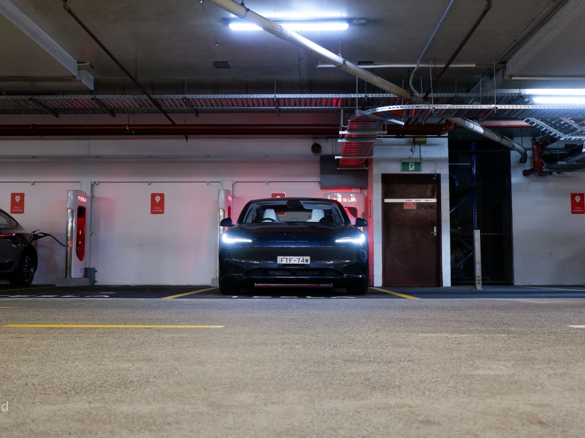 How far can the Tesla Model 3 Long Range RWD&nbsp;go?