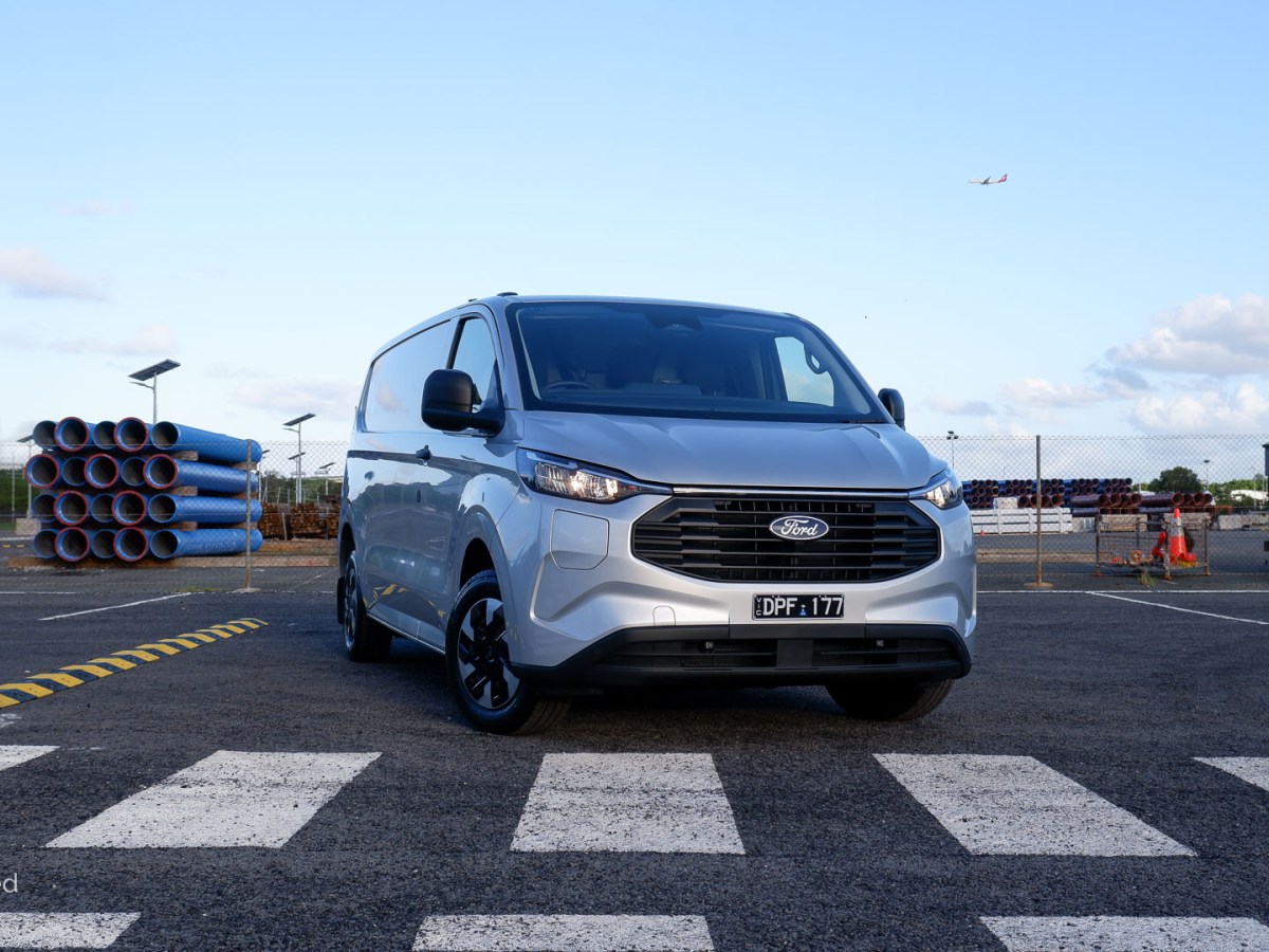 2026 Ford Transit Custom PHEV&nbsp;review