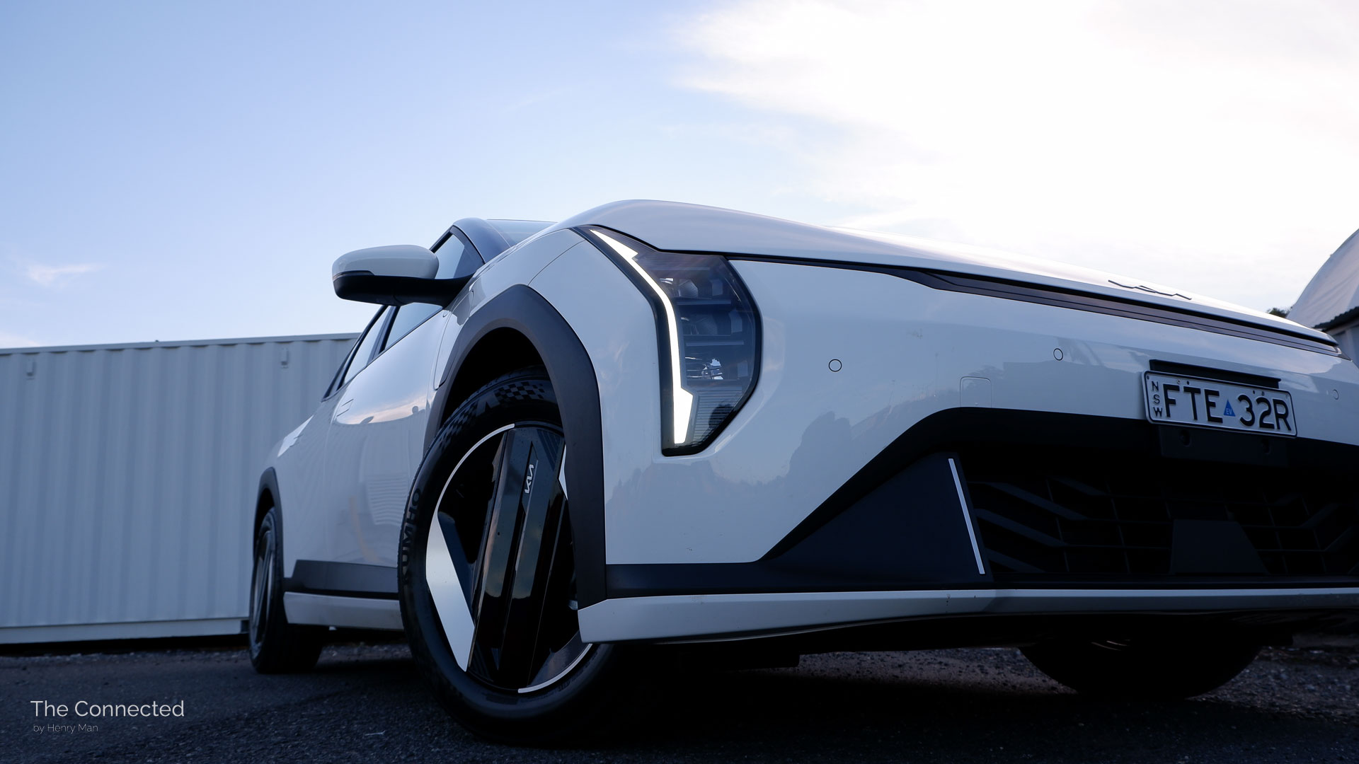2026 Kia EV4 Air front daytime running light and wheel